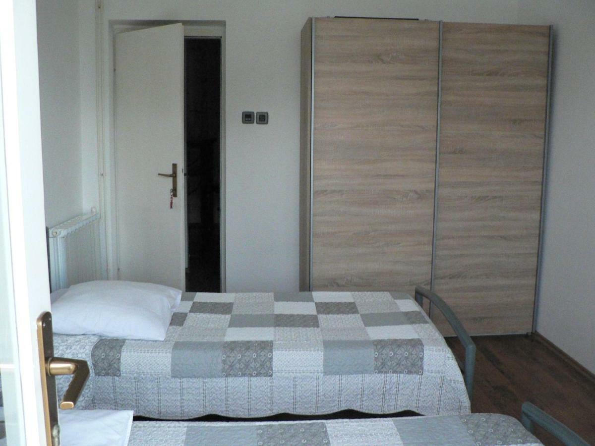 Apartman Mare Pula Eksteriør billede