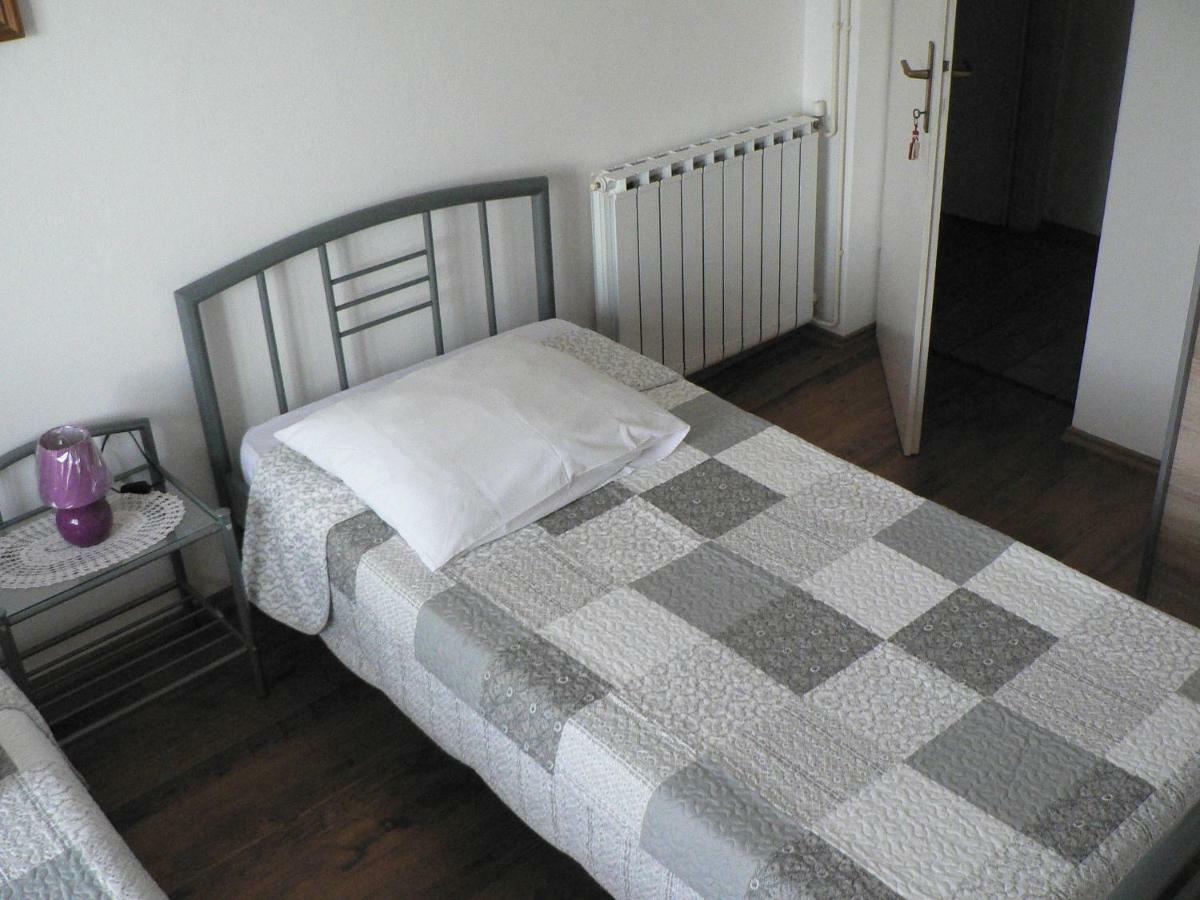 Apartman Mare Pula Eksteriør billede